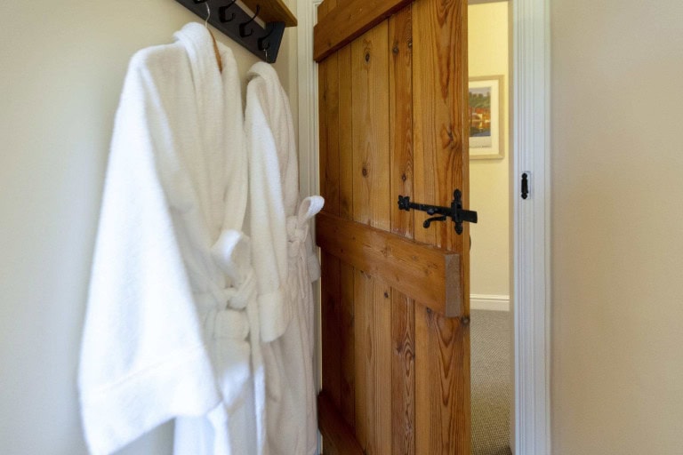 Bedroom - Middlefield Cottage with hot tub, York