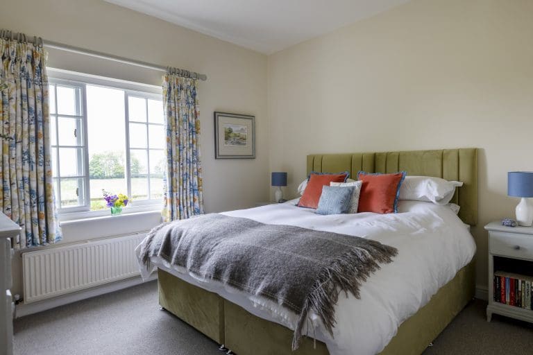 Bedroom - Middlefield Cottage with hot tub,York