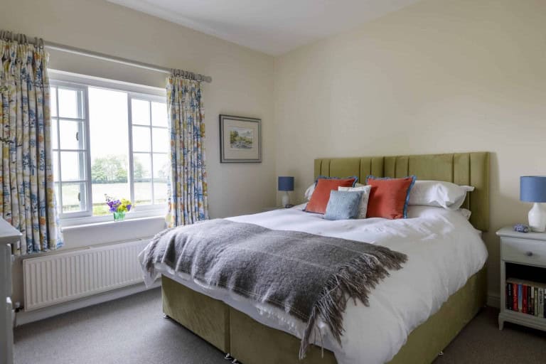 Bedroom - Middlefield Cottage with hot tub,York