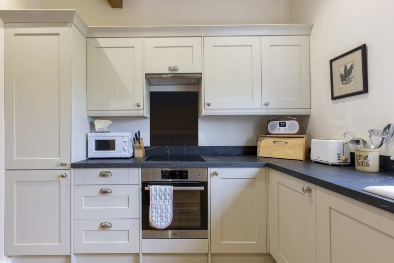 Kitchen - Middlefield Cottage with hot tub, York