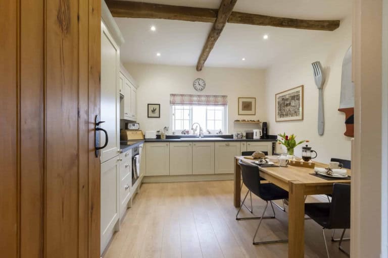 Kitchen - Middlefield Cottage with hot tub, York