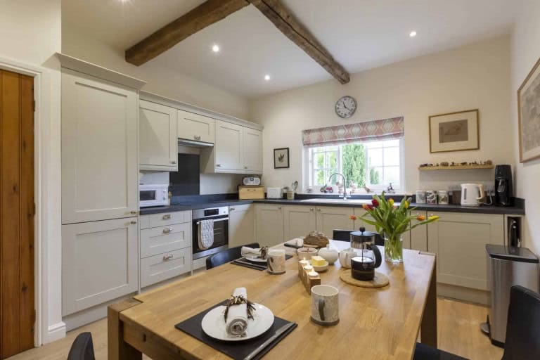 Kitchen - Middlefield Cottage with hot tub, York