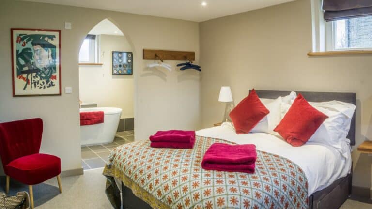 RED BEDROOM