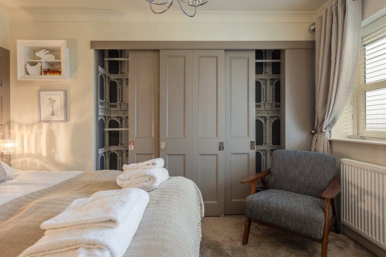 Ewelands House Bedroom 2-6