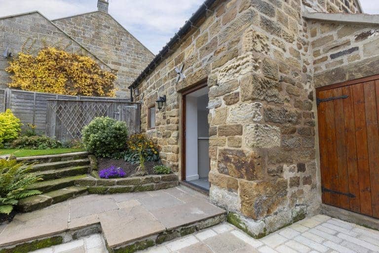 33 North End, Osmotherley 21