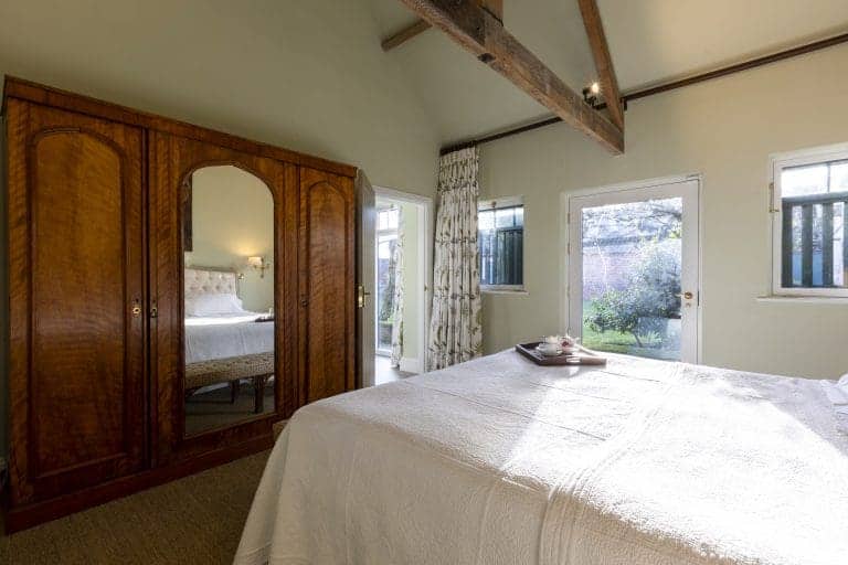 Estate Cottage_101