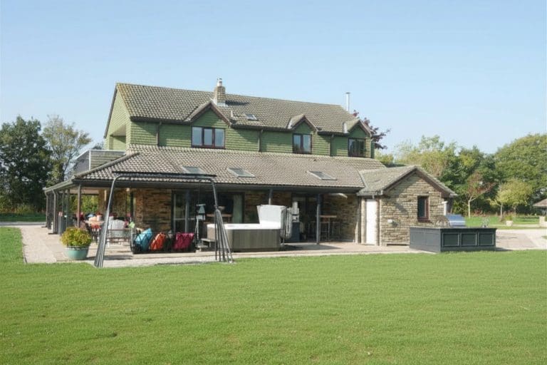Beautiful Cedar House with spacious garden in East Yorkshire.